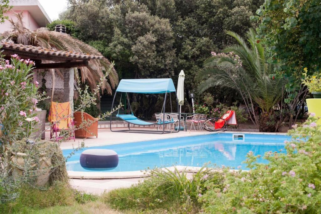 Loft Mansardato Con Giardino E Piscina In Villa Privata Loft With Garden And Swimming Pool In A Private Villa Sestu Eksteriør bilde