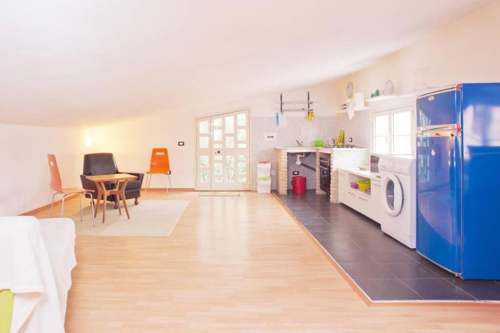 Loft Mansardato Con Giardino E Piscina In Villa Privata Loft With Garden And Swimming Pool In A Private Villa Sestu Eksteriør bilde